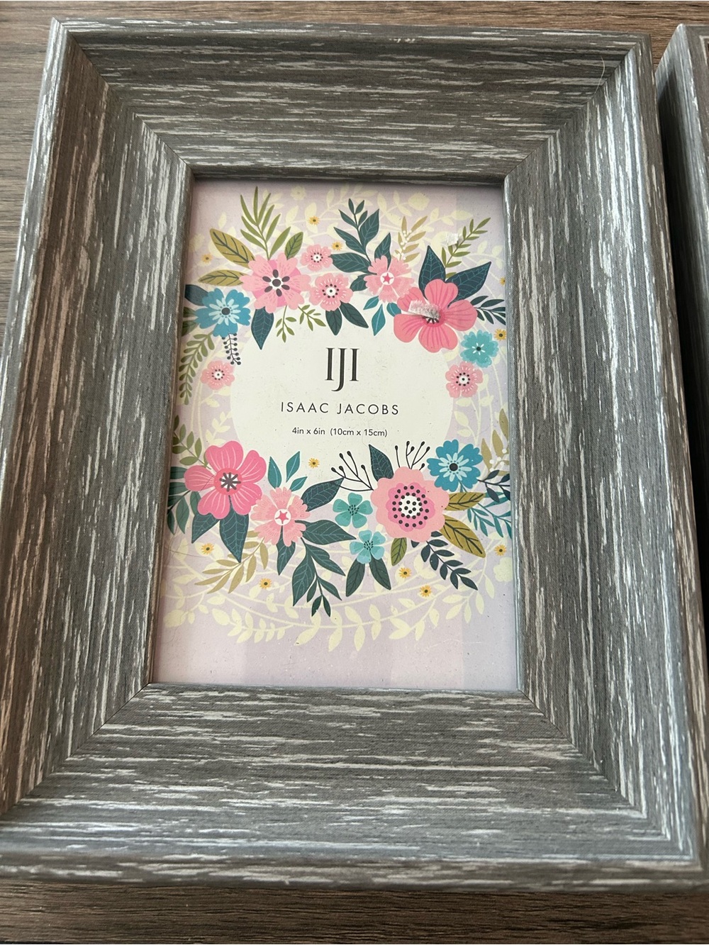 Picture frames x2 - Picture 2 of 4
